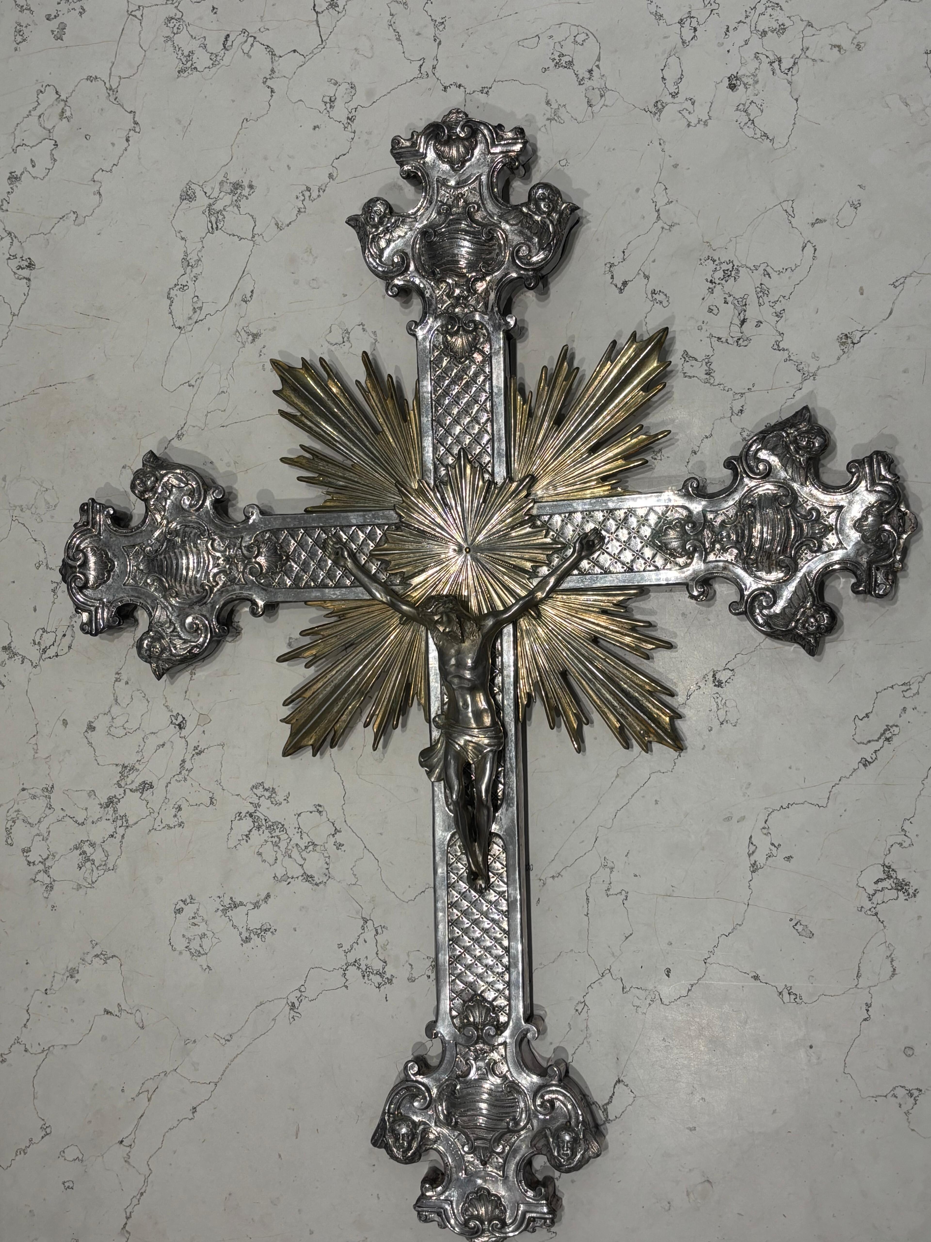 Crocifisso astile — consolidamento e lamiera — Prima
