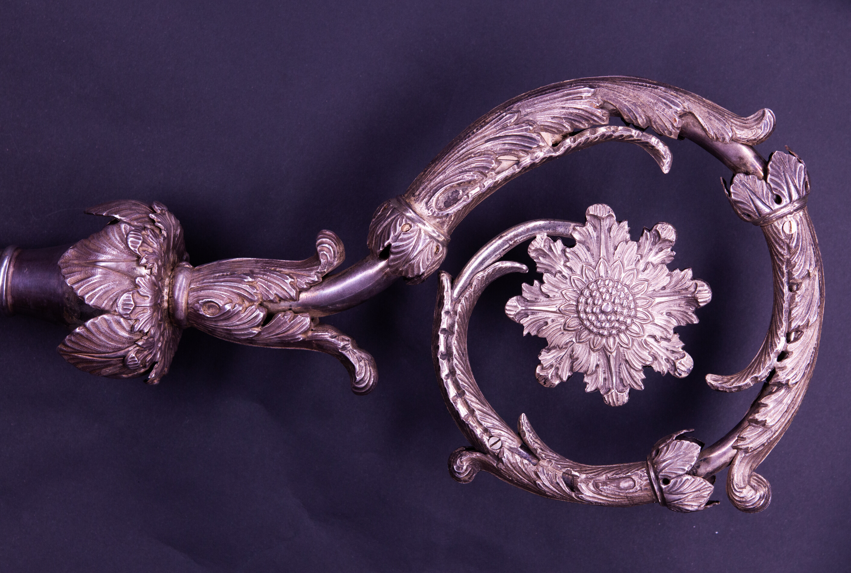Restauro pastorale — argento e cesello — Prima